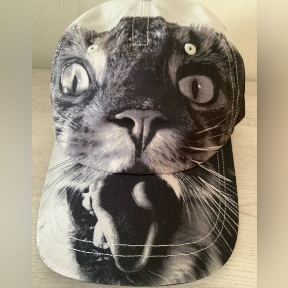 NWT TORY BURCH CAT PRINT LTD. EDITION BASEBALL CAP HAT 1 DAY SPECIAL - Picture 3 of 8